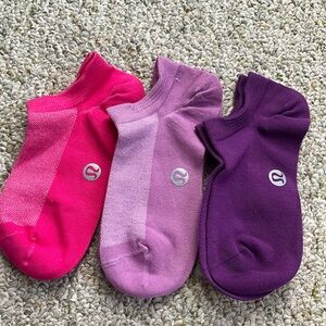 lululemon athletica NWOT Pink and Purple Ankle Socks M